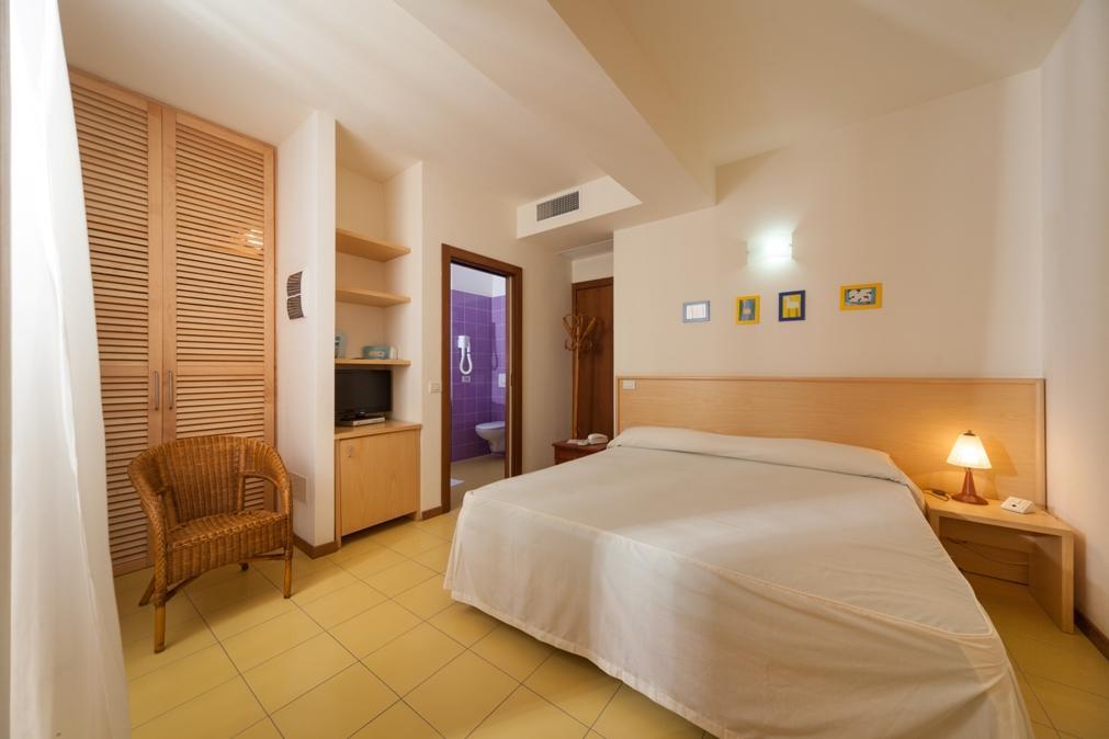 Hotel Resort Marinella Gabicce Mare Exterior foto